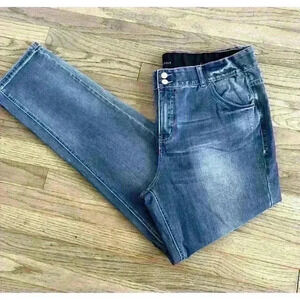 Lane Bryant Women's Straight fit tighter tummy Jeans Size 22 Long